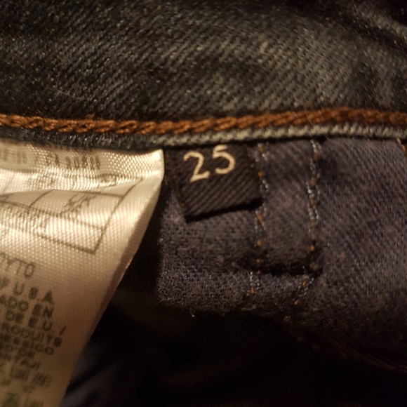 GUESS Jeans - Picture 6 of 6